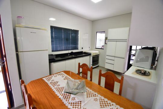 Cozinha de casa para alugar com 2 quartos, 90m² em Ponte Preta, Campinas