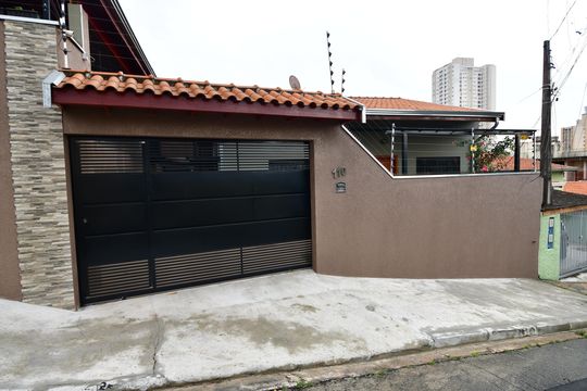 Fachada de casa para alugar com 2 quartos, 90m² em Ponte Preta, Campinas