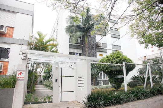 Fachada de apartamento para alugar com 1 quarto, 60m² em M Vento, Porto Alegre