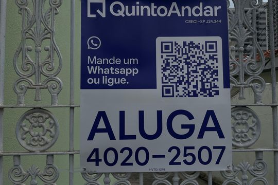 Placa HVTG 1248 de casa para alugar com 3 quartos, 60m² em Vila Guilhermina, São Paulo