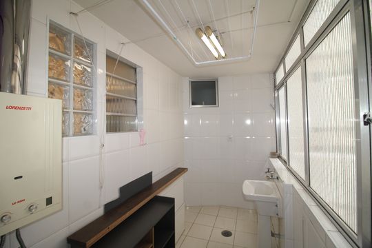 Área de Serviço de apartamento para alugar com 2 quartos, 97m² em Santana, São Paulo