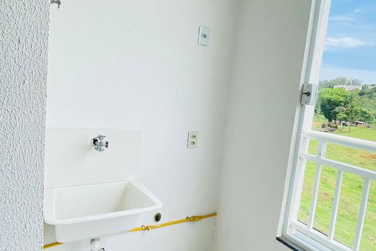 Área de Serviço de apartamento para alugar com 2 quartos, 50m² em Jardim Sandra, Cotia