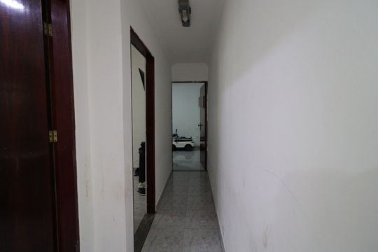 Corredor de casa à venda com 3 quartos, 115m² em Jardim Orly, São Paulo