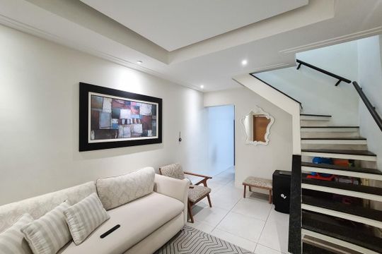Casa à venda com 2 quartos, 126m² em Ferrazópolis, São Bernardo do Campo