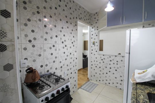 Cozinha de apartamento à venda com 2 quartos, 48m² em Jardim Jussara, São Paulo