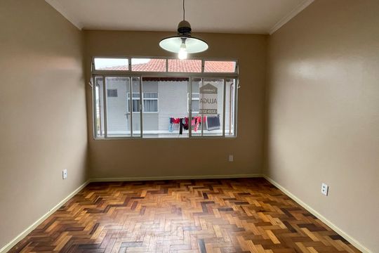 Sala de apartamento para alugar com 3 quartos, 70m² em Capoeiras, Florianópolis