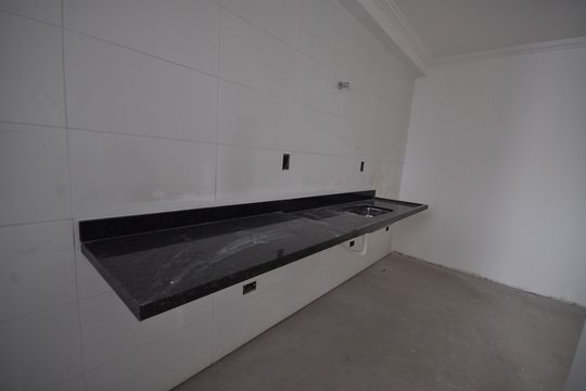 Cozinha de apartamento à venda com 2 quartos, 48m² em Vila Mazzei, São Paulo