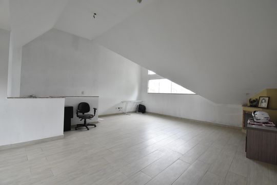 Ático de casa à venda com 3 quartos, 162m² em Jardim das Américas, Curitiba