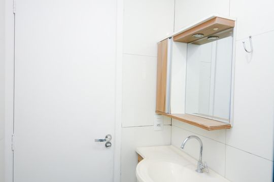 Banheiro de apartamento para alugar com 1 quarto, 42m² em Vila Bremen, Guarulhos