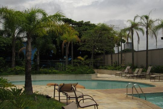 Área comum - Piscina de apartamento para alugar com 1 quarto, 61m² em Continental, Osasco