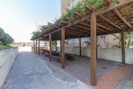 Área comum  de apartamento para alugar com 2 quartos, 49m² em Vila Ester, Carapicuíba