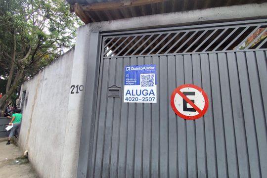Plaquinha de casa para alugar com 3 quartos, 85m² em Jardim Germania, São Paulo