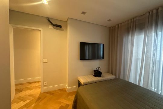 Suíte 2 de apartamento à venda com 3 quartos, 180m² em Alphaville Empresarial, Barueri