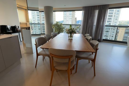 Sala de Jantar de apartamento à venda com 3 quartos, 180m² em Alphaville Empresarial, Barueri