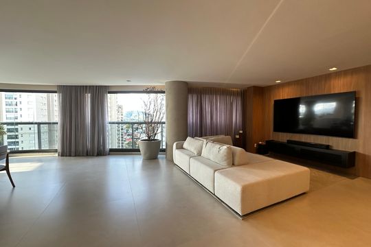 Apartamento à venda com 3 quartos, 180m² em Alphaville Empresarial, Barueri