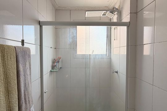 Banheiro 2 de apartamento à venda com 3 quartos, 97m² em Vila Jordanopolis, São Bernardo do Campo