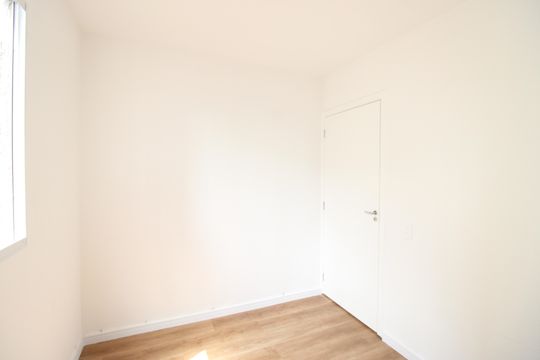Quarto 2 de apartamento para alugar com 2 quartos, 40m² em Fazenda Caguaçu, São Paulo