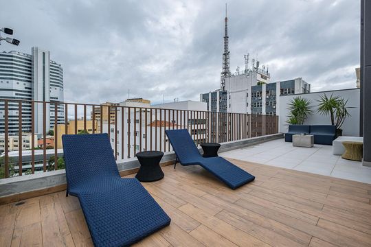 Terraço de kitnet/studio à venda com 1 quarto, 28m² em Jardins, São Paulo