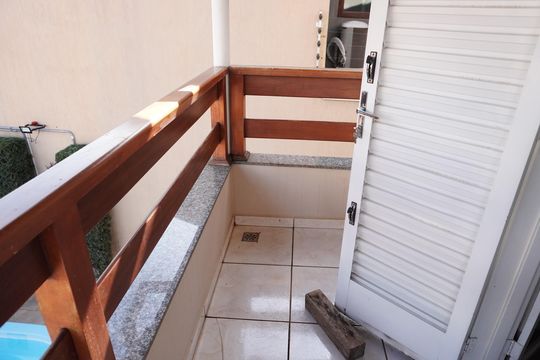 Sacada de casa para alugar com 4 quartos, 338m² em Parque Residencial Nardini, Americana