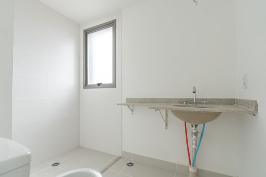 Banheiro Suite de apartamento à venda com 3 quartos, 95m² em Vila Dom Pedro I, São Paulo