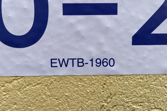 Plaquinha código EWTB-1960 de casa para alugar com 2 quartos, 150m² em Vila Gomes, São Paulo
