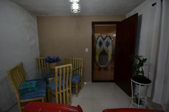 Cozinha de casa para alugar com 2 quartos, 150m² em Vila Gomes, São Paulo