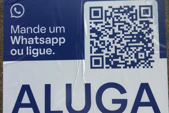 Placa de casa para alugar com 4 quartos, 200m² em Vila Carrão, São Paulo