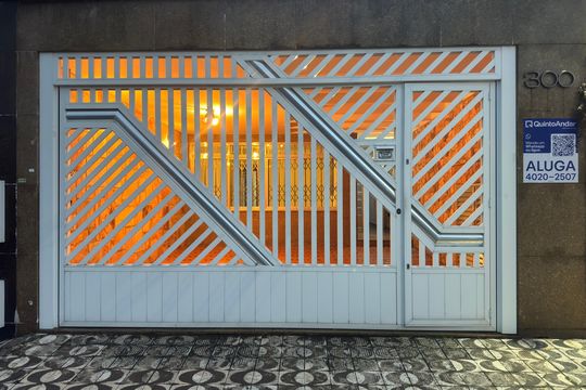 Fachada de casa para alugar com 4 quartos, 200m² em Vila Carrão, São Paulo