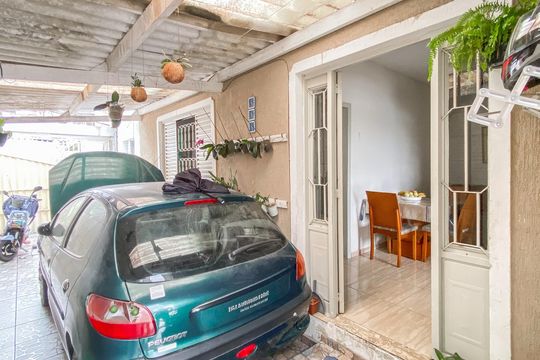 Garagem  de casa à venda com 2 quartos, 147m² em Parque Penha, São Paulo