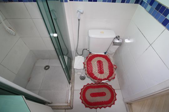 Banheiro de apartamento à venda com 2 quartos, 48m² em Vila Bela Vista (zona Norte), São Paulo