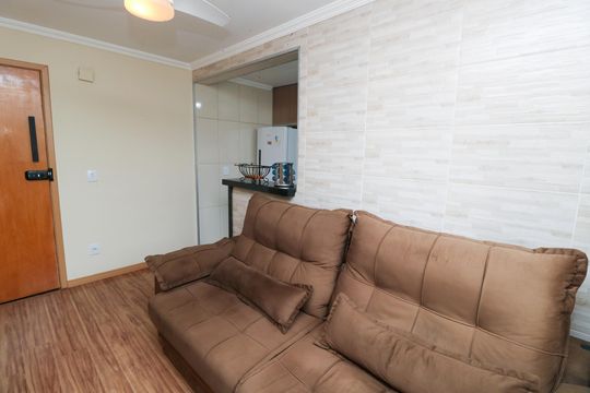 Sala de apartamento para alugar com 2 quartos, 48m² em Parque São Vicente, Santo André