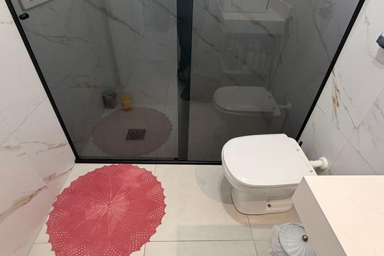 Banheiro social de apartamento à venda com 2 quartos, 88m² em Barcelona, São Caetano do Sul