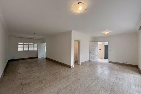 Casa para alugar com 3 quartos, 189m² em Itaim Bibi, São Paulo