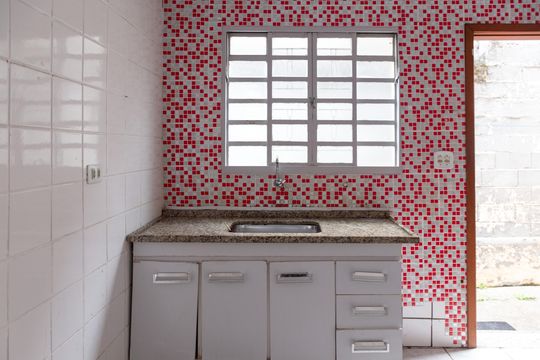 Cozinha de casa à venda com 2 quartos, 60m² em Vila Rosalia, Guarulhos
