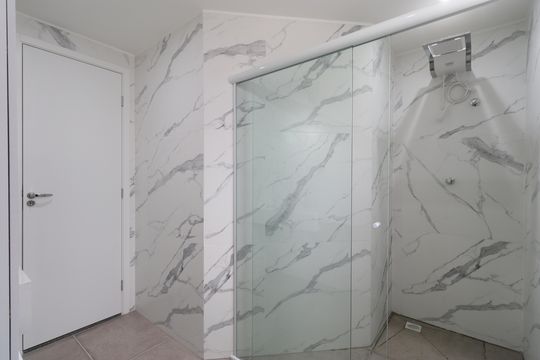 Banheiro  de apartamento à venda com 1 quarto, 36m² em Pompeia, São Paulo