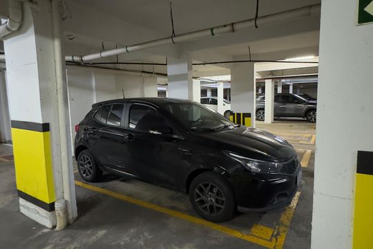 Garagem de apartamento para alugar com 2 quartos, 77m² em Bigorrilho, Curitiba