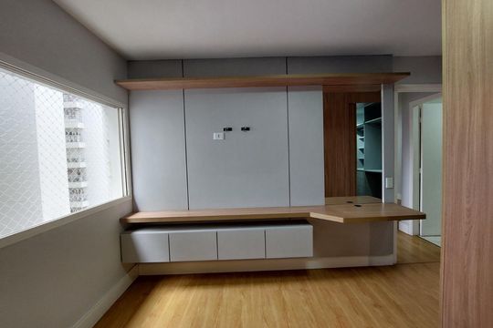 Apartamento para alugar com 2 quartos, 70m² em Vila Cordeiro, São Paulo