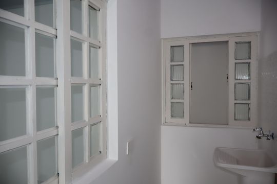 Área de Serviço de casa para alugar com 1 quarto, 45m² em Parque Santa Madalena, São Paulo
