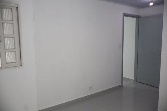 Quarto de casa para alugar com 1 quarto, 45m² em Parque Santa Madalena, São Paulo