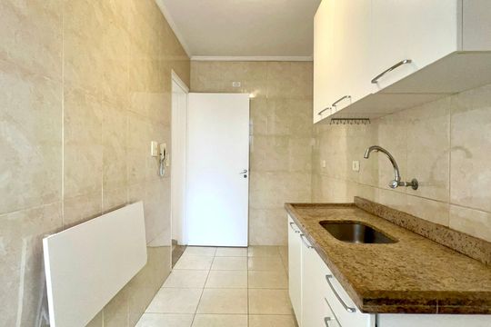 Cozinha de apartamento para alugar com 3 quartos, 90m² em Pinheiros, São Paulo