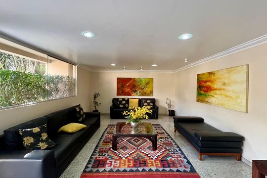 Hall de entrada de apartamento para alugar com 3 quartos, 90m² em Pinheiros, São Paulo