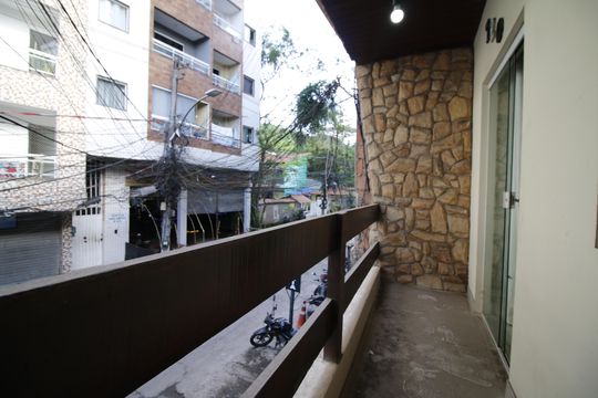 Varanda de casa para alugar com 3 quartos, 100m² em Jacarepaguá, Rio de Janeiro