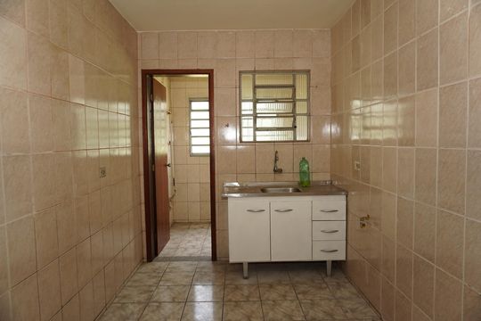 Cozinha de apartamento para alugar com 2 quartos, 80m² em Jardim Guarujá, Embu das Artes