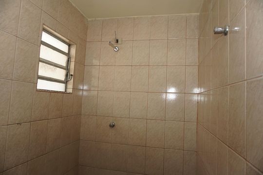 Apartamento para alugar com 2 quartos, 80m² em Jardim Guarujá, Embu das Artes