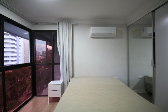Suíte de apartamento para alugar com 1 quarto, 64m² em Vila Andrade, São Paulo