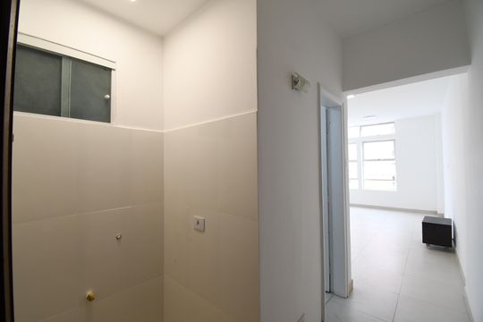 Studio de kitnet/studio para alugar com 1 quarto, 32m² em Centro, Curitiba