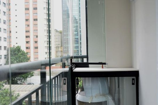 Varanda de kitnet/studio para alugar com 1 quarto, 33m² em Pinheiros, São Paulo