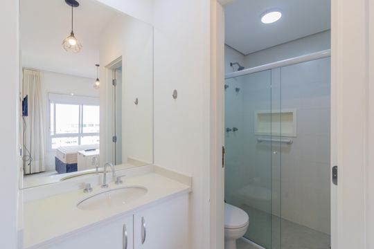 Banheiro de apartamento para alugar com 1 quarto, 38m² em Sumarezinho, São Paulo