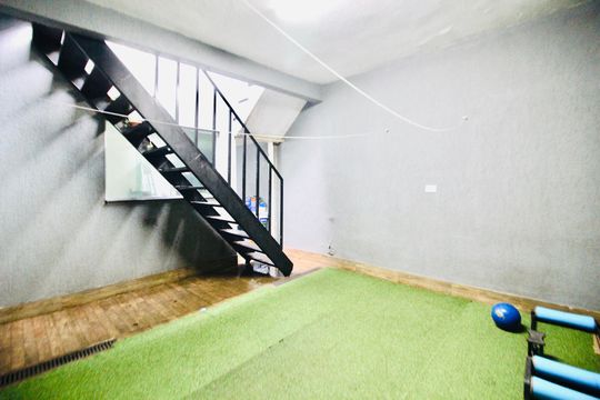 Salão de jogos de casa para alugar com 2 quartos, 100m² em Vila Paranagua, São Paulo