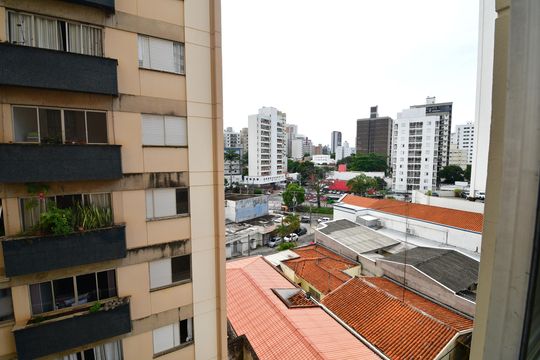 Quarto / Sala - Vista de kitnet/studio à venda com 1 quarto, 34m² em Centro, Campinas
